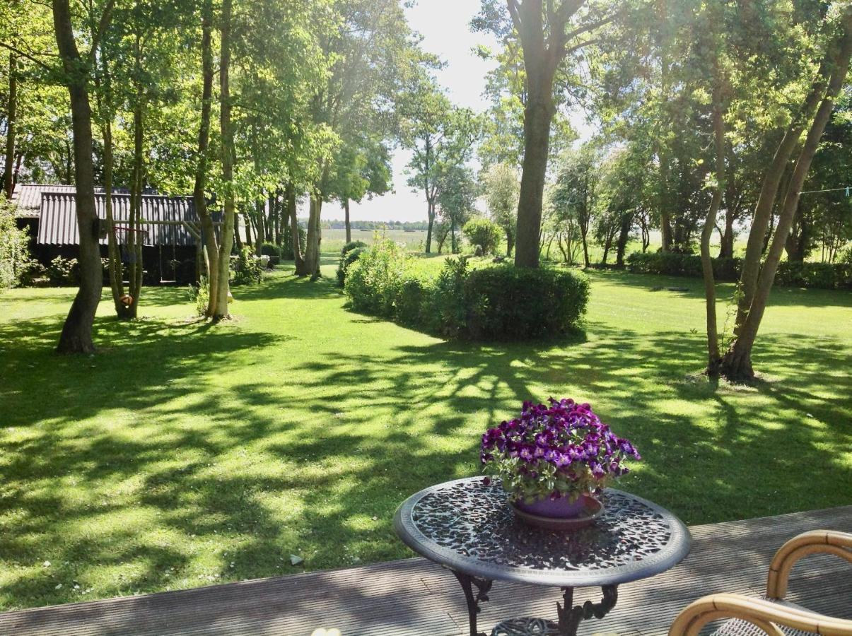 Gastenverblijf Oostdijk Goedereede Extérieur photo